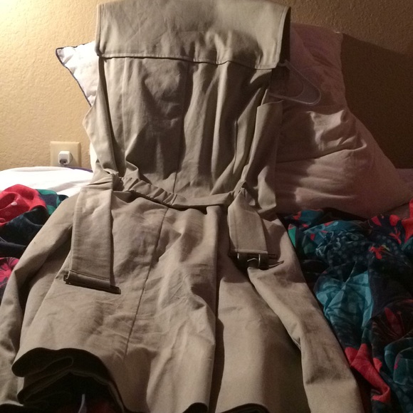 Women’s khaki dress. - Picture 4 of 5